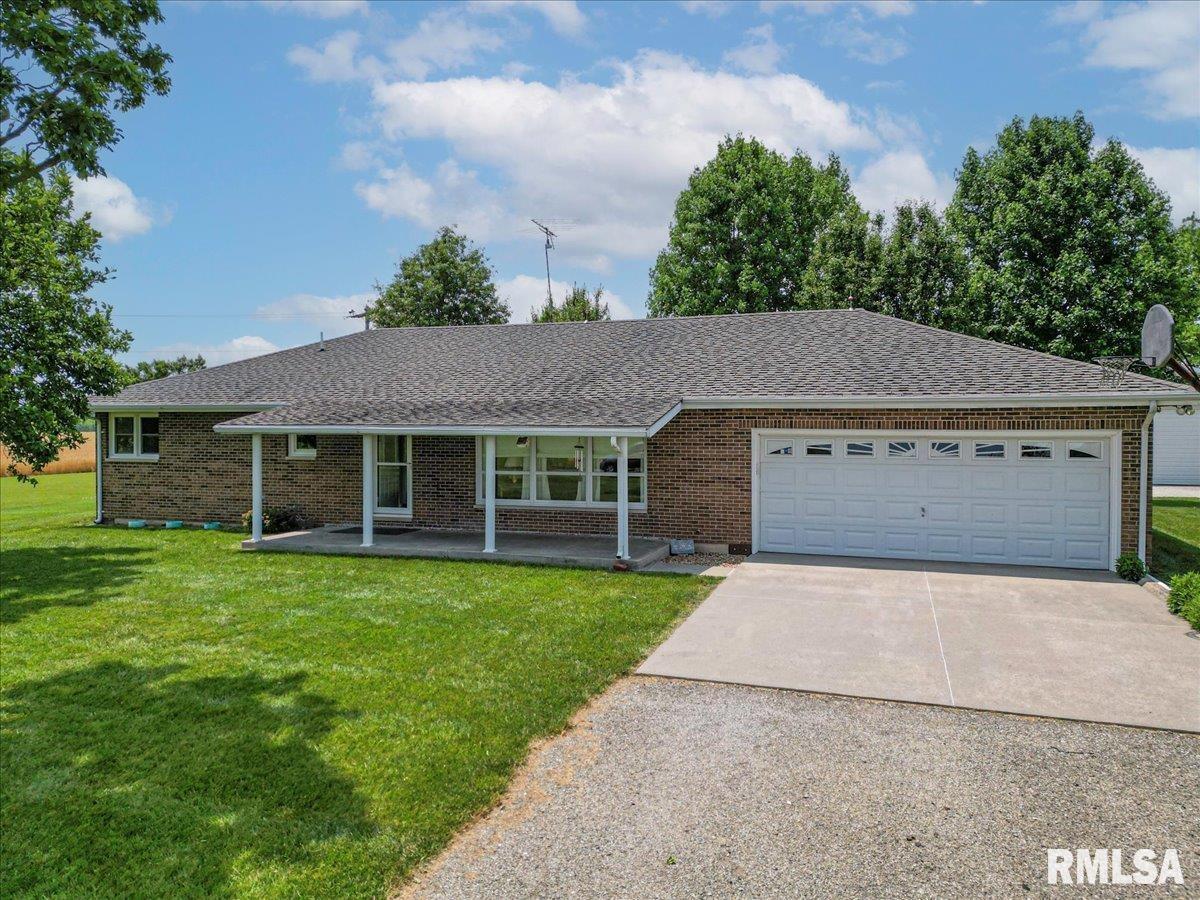 5591 Purple Martin Rd., Pinckneyville, IL 62274