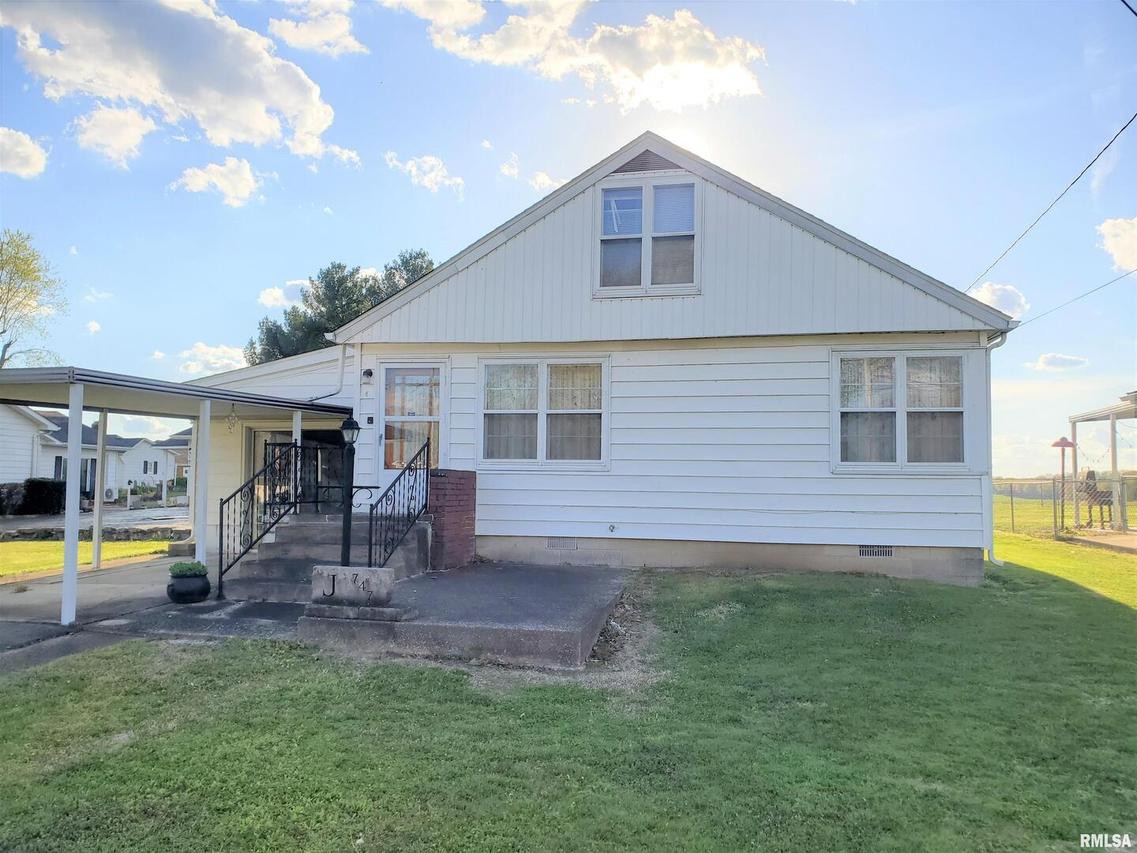 747 Mill St., Carrier Mills, IL 62917