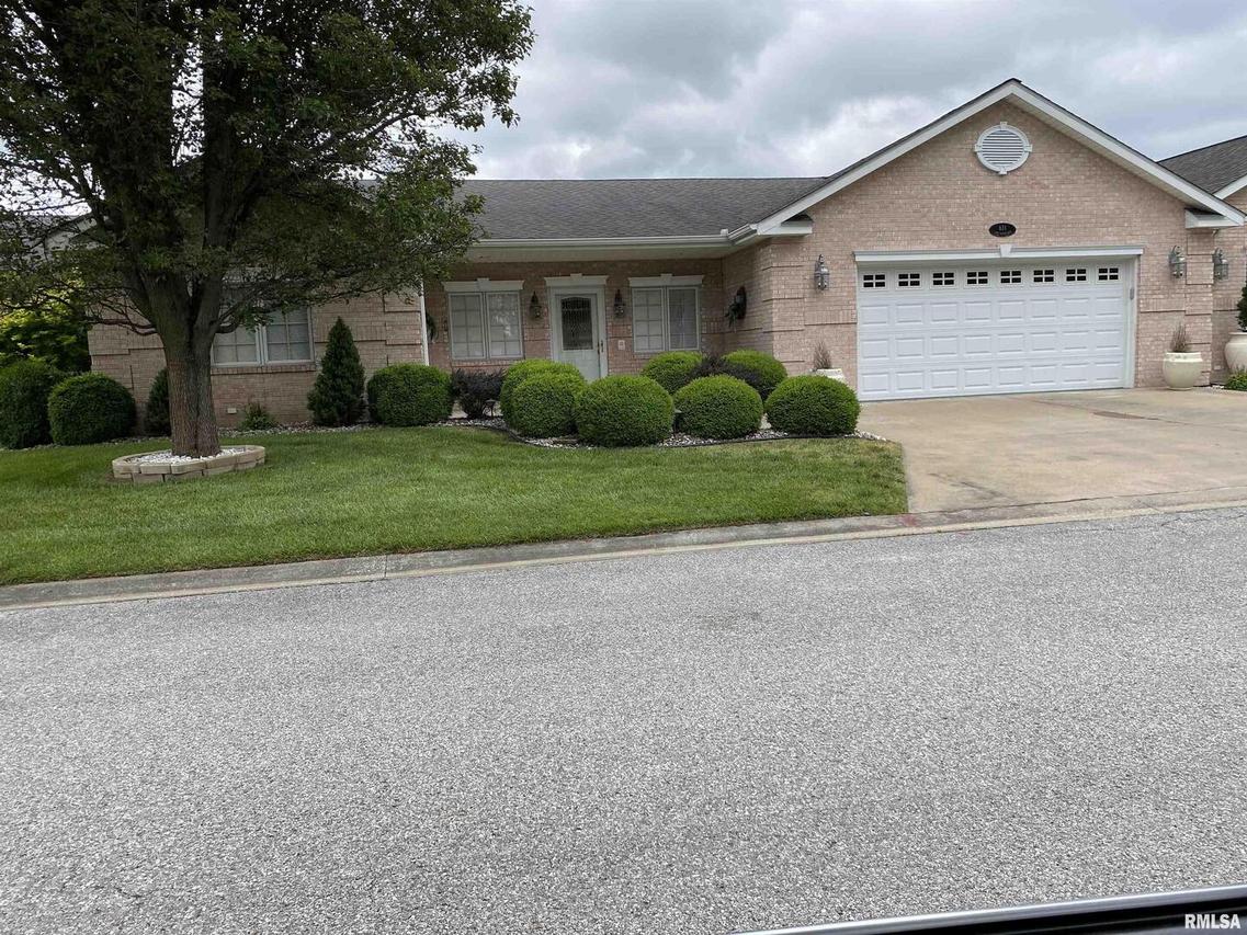 631 Lake Harbor Dr., Marion, IL 62959