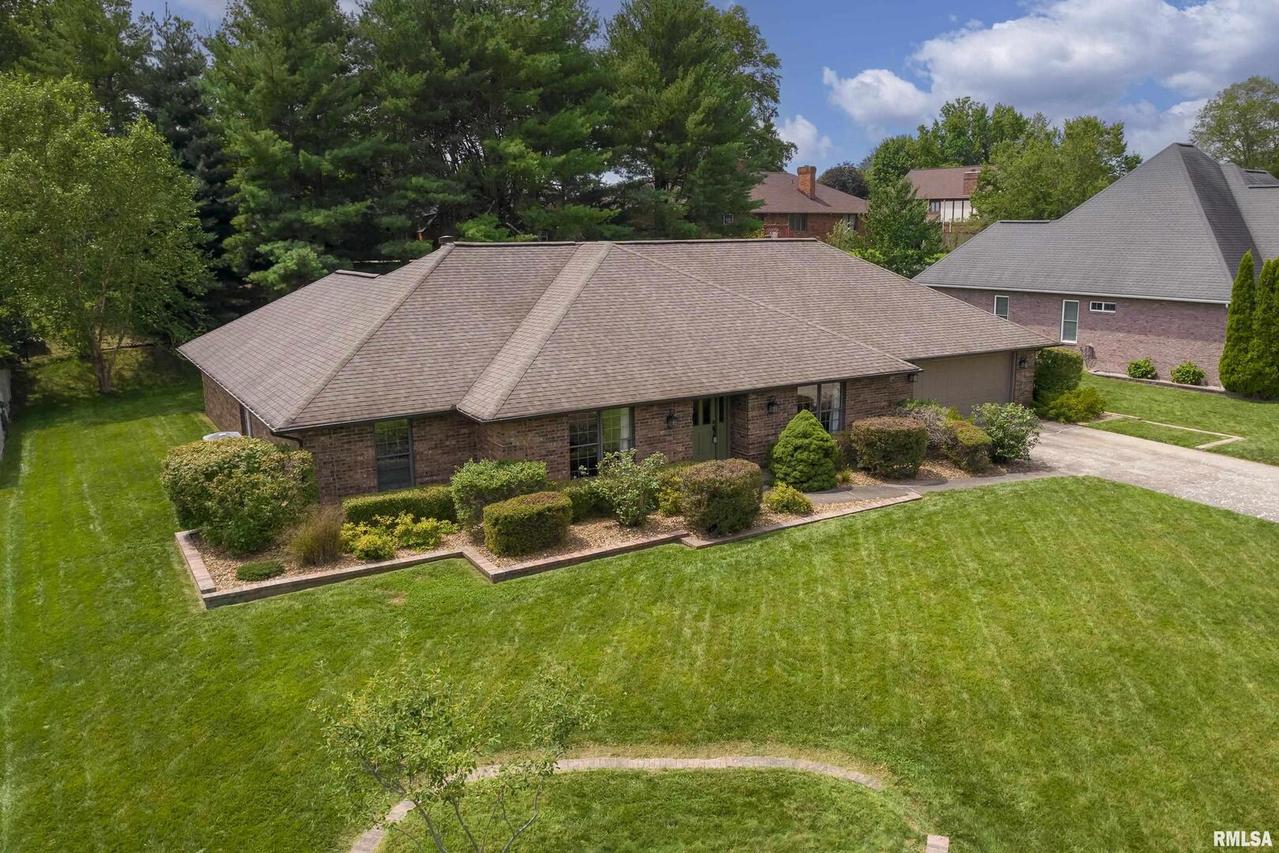 1809 Wolff Dr., Marion, IL 62959