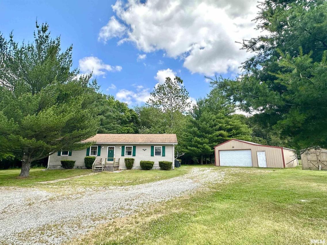 3840 Bernard Rd., Centralia, IL 62801