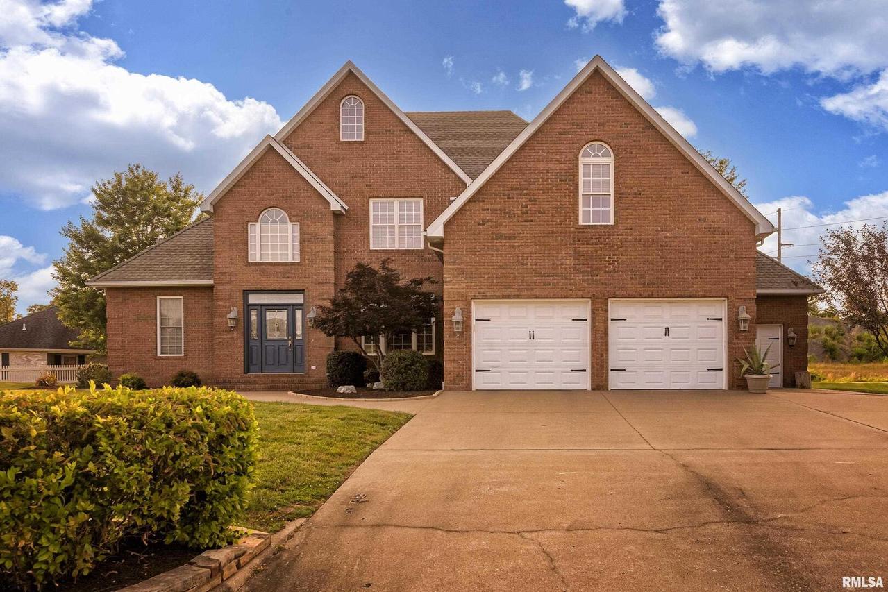 1506 Gleneagle Dr., Marion, IL 62959