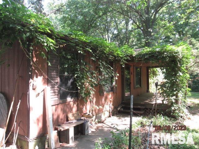 4076 Old School Rd., Creal Springs, IL 62922