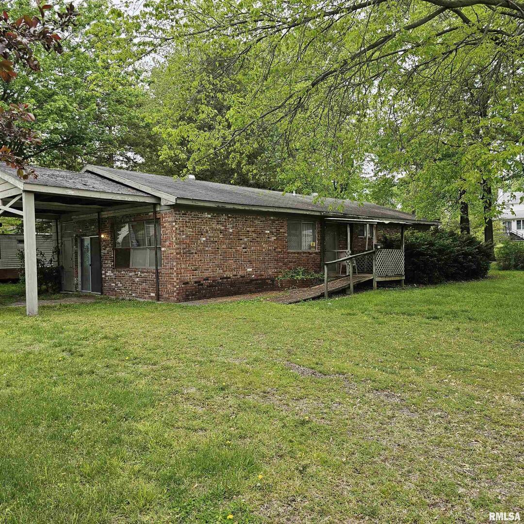 1115 Grove St., Eldorado, IL