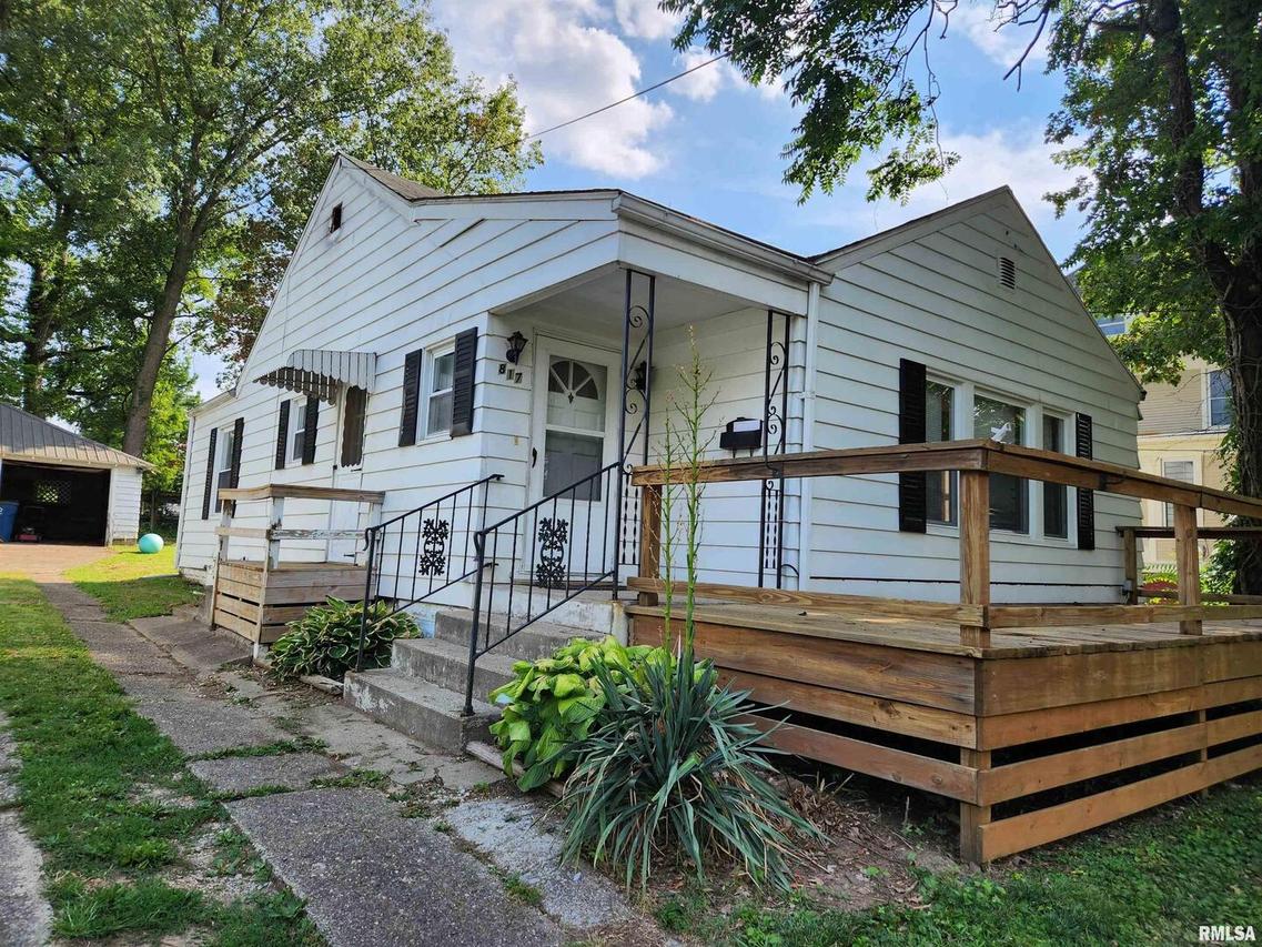817 Maple St., Mt Vernon, IL 62864