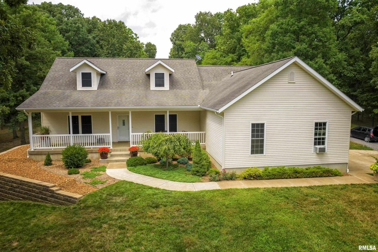 4685 Old Metropolis Rd., Vienna, IL 62995