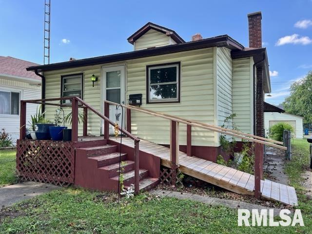 1108 E 2nd St., Centralia, IL 62801