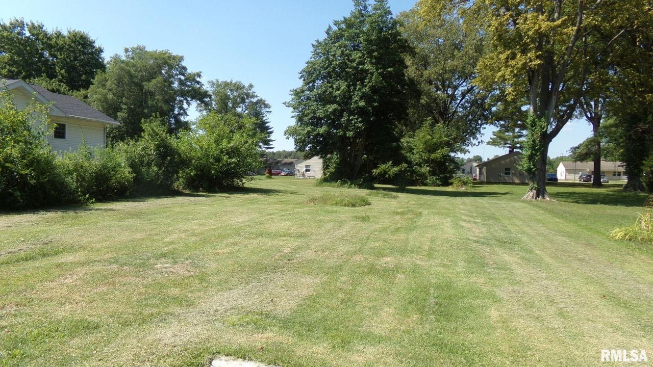 406 W Walnut St., Carrier Mills, IL 62917