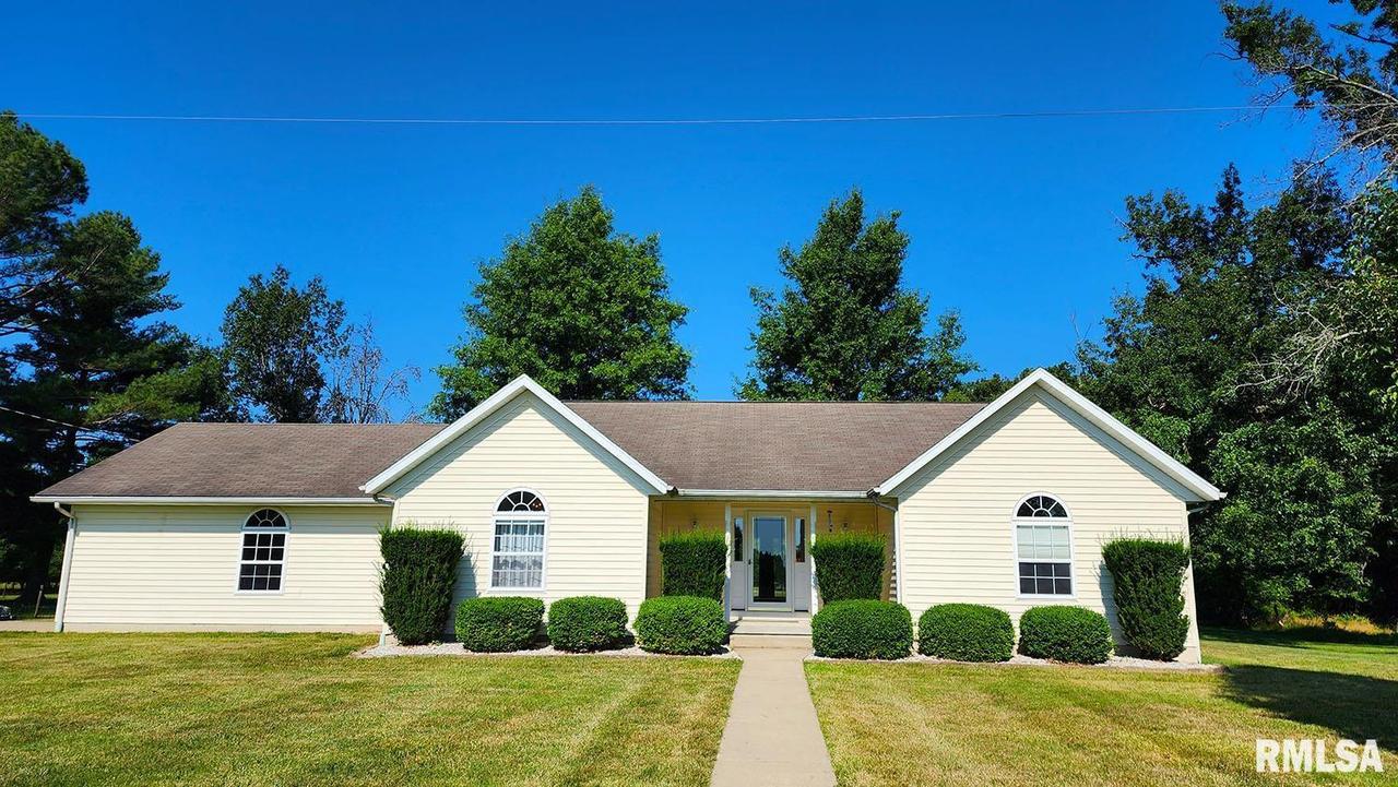 1725 Possum Ln., Centralia, IL 62801