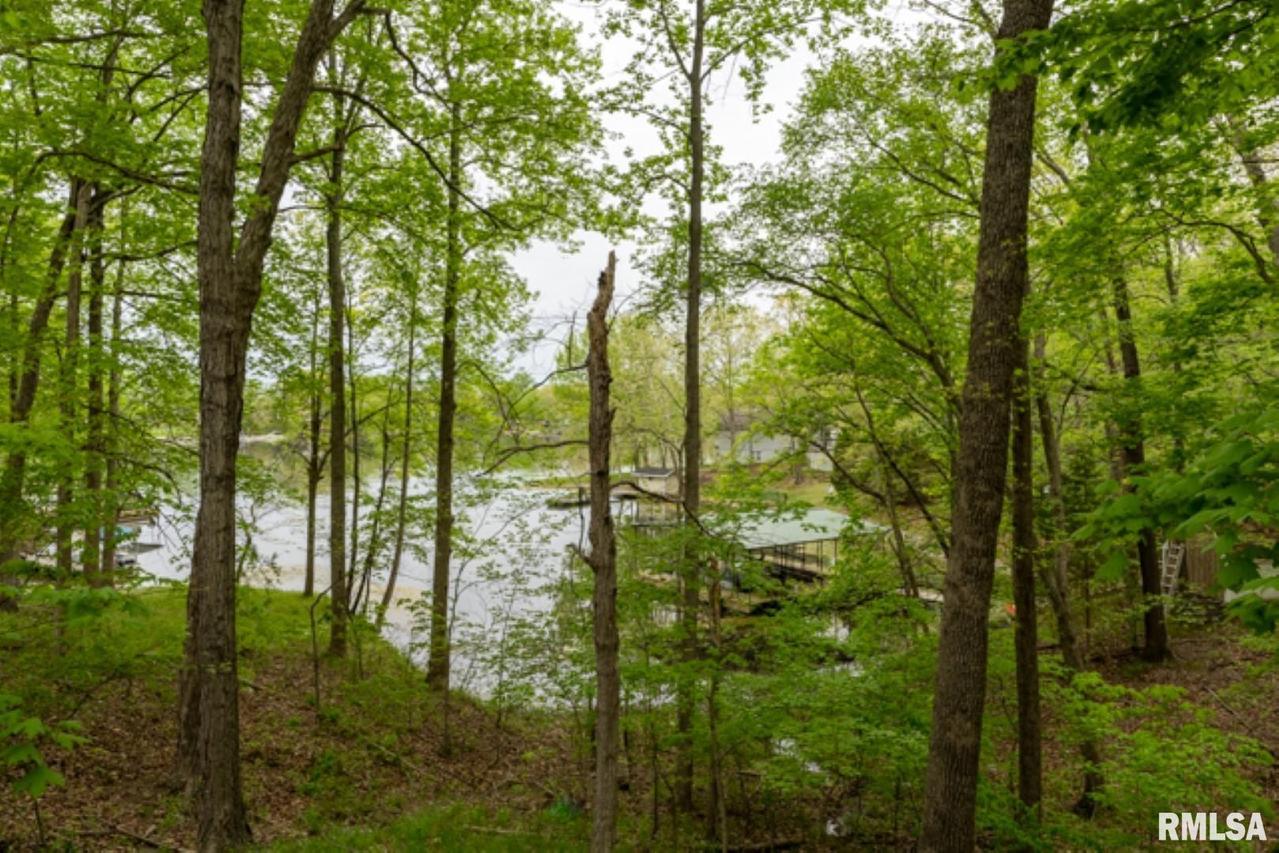 30 Waterfront Dr., Creal Springs, IL 62922