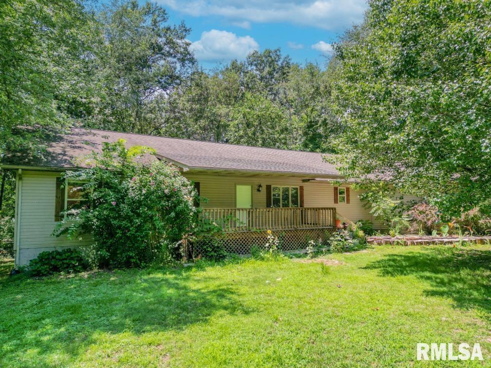 19186 Bragg Ln., West Frankfort, IL 62896