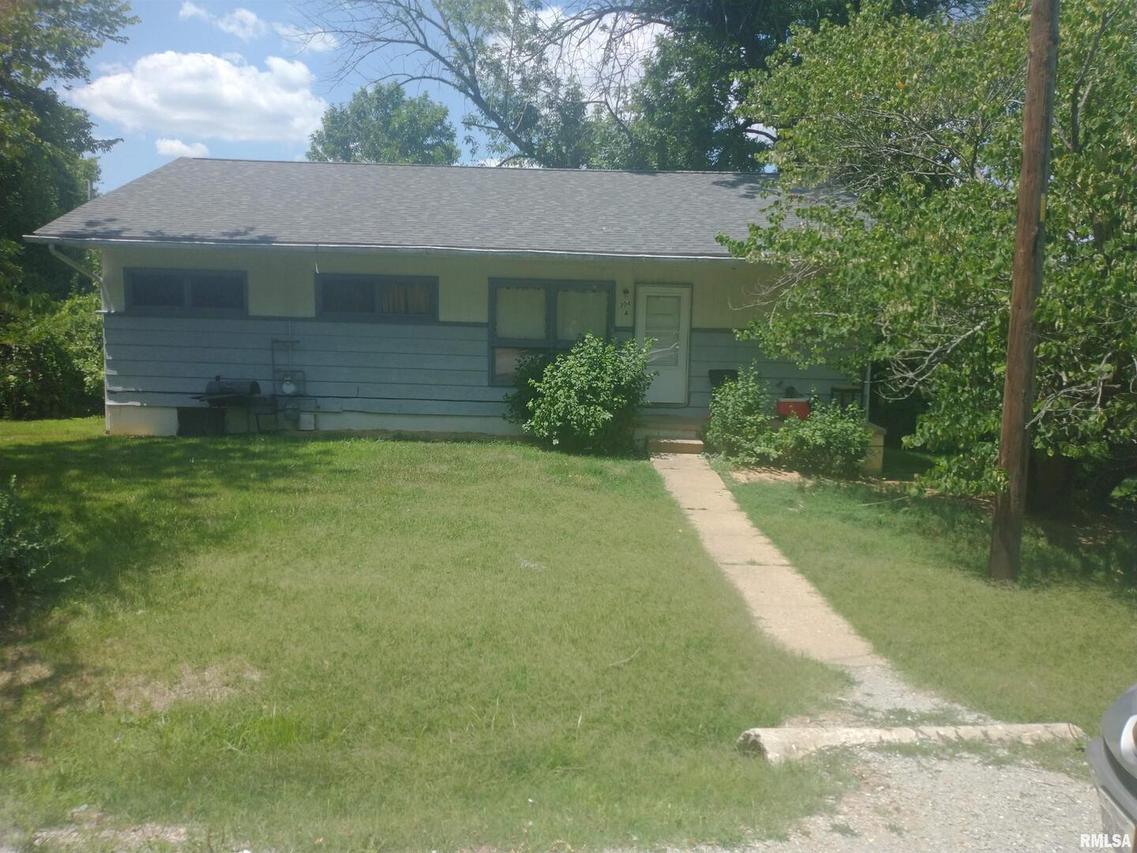 304 Lynda Dr. #2, Carbondale, IL 62091