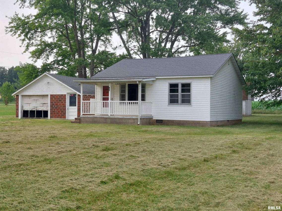 20858 E Illinois Highway 15, Bluford, IL 62814