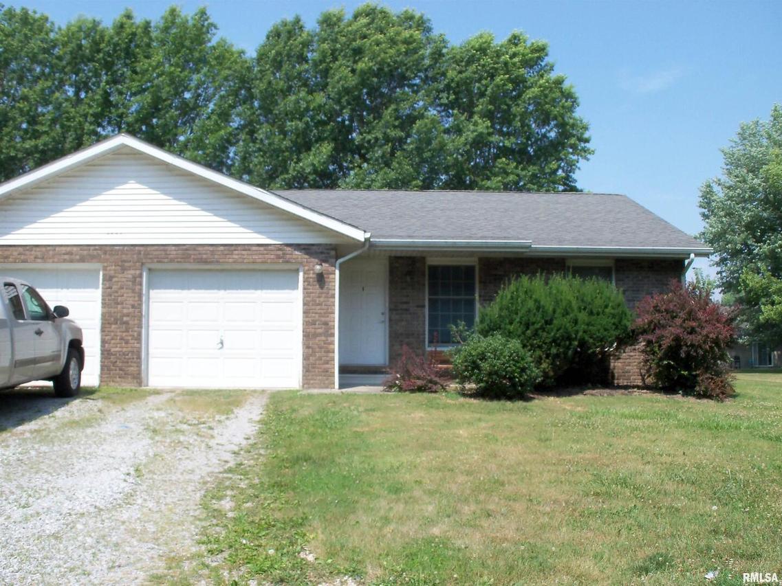 5531 Country Club Rd., Murphysboro, IL 62966