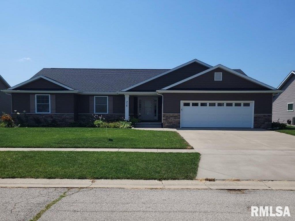 316 Hershiser Ln., Chatham, IL 62629