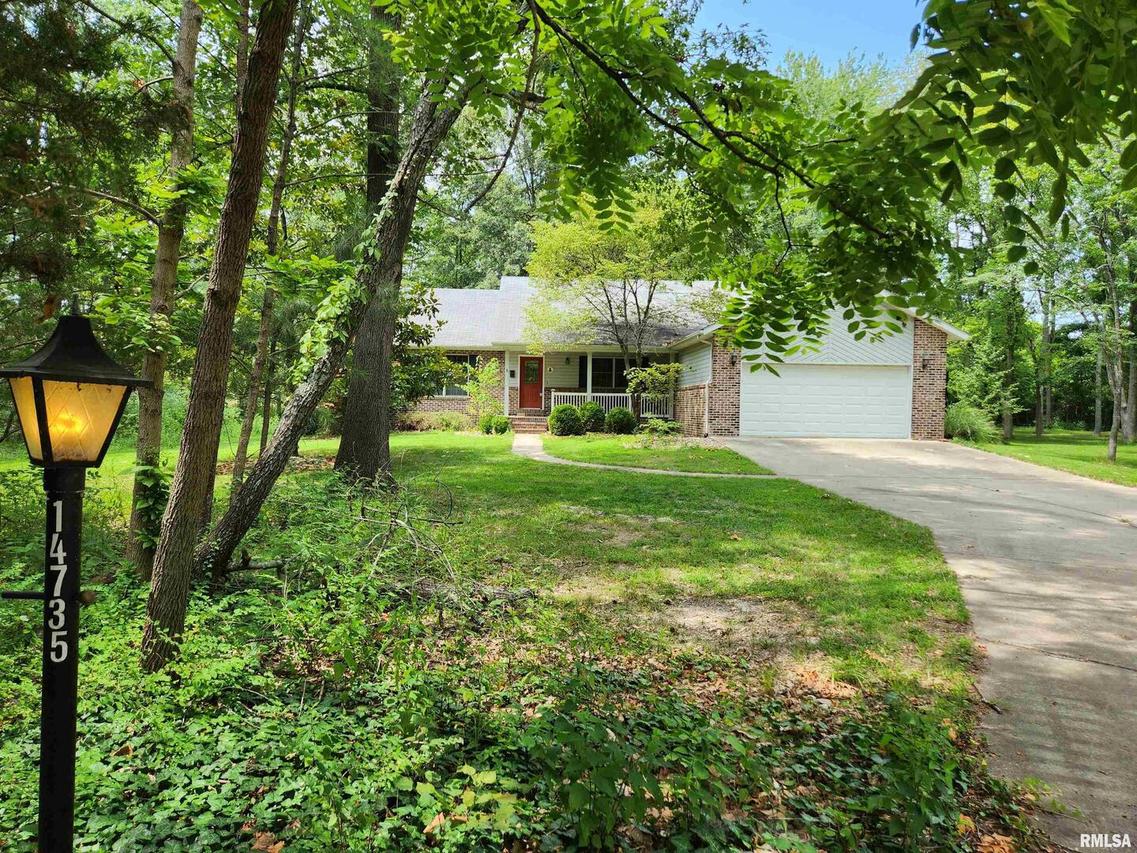 14735 N Lost Lake Ln., Mt Vernon, IL 62864