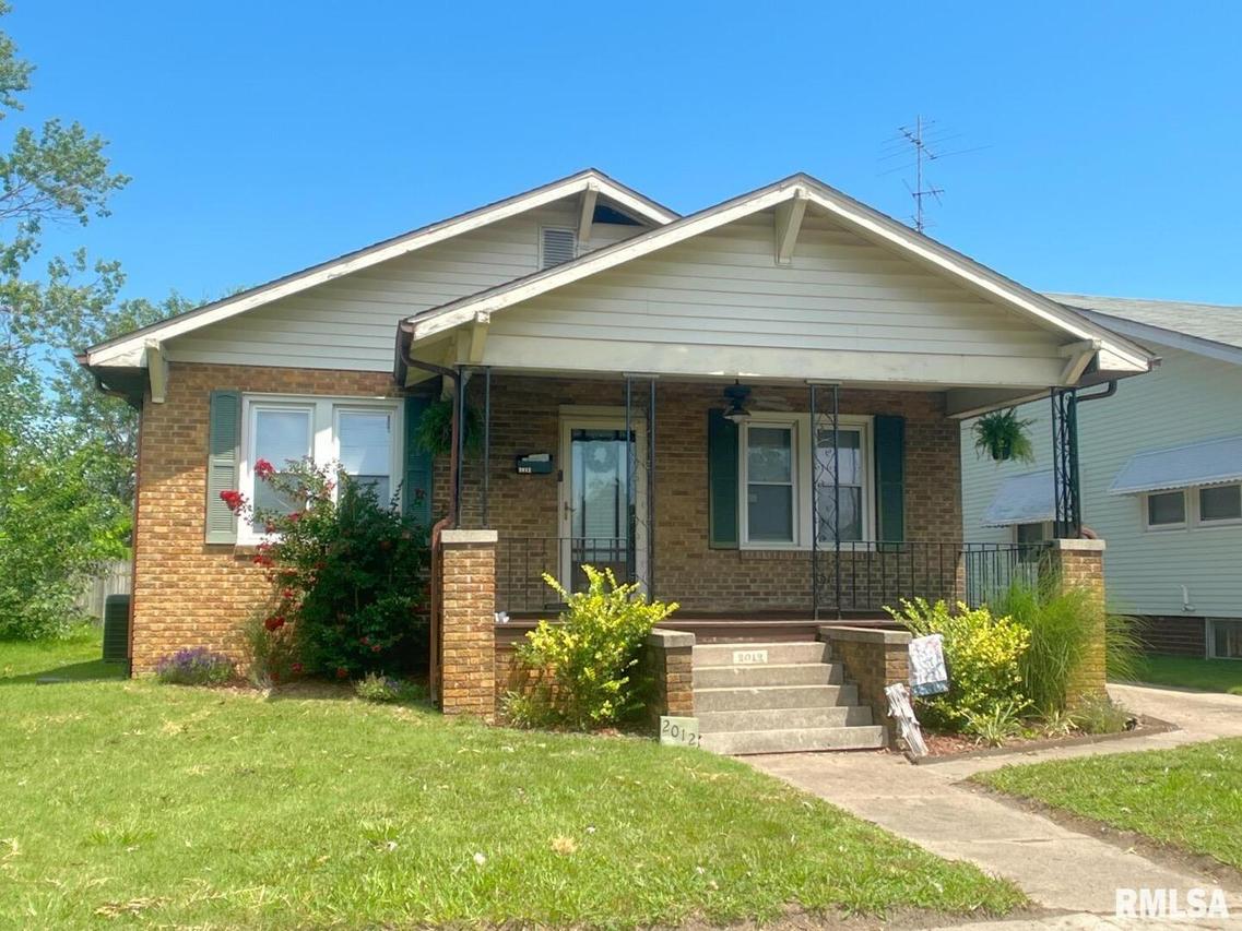 2012 Wall St., Murphysboro, IL 62966