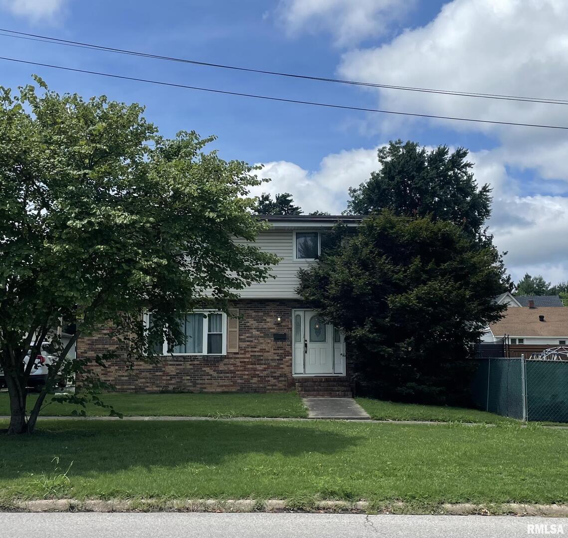 1015 Metropolis St., Metropolis, IL 62960