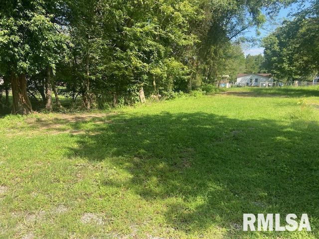 208 W Williams St., Benton, IL 62812