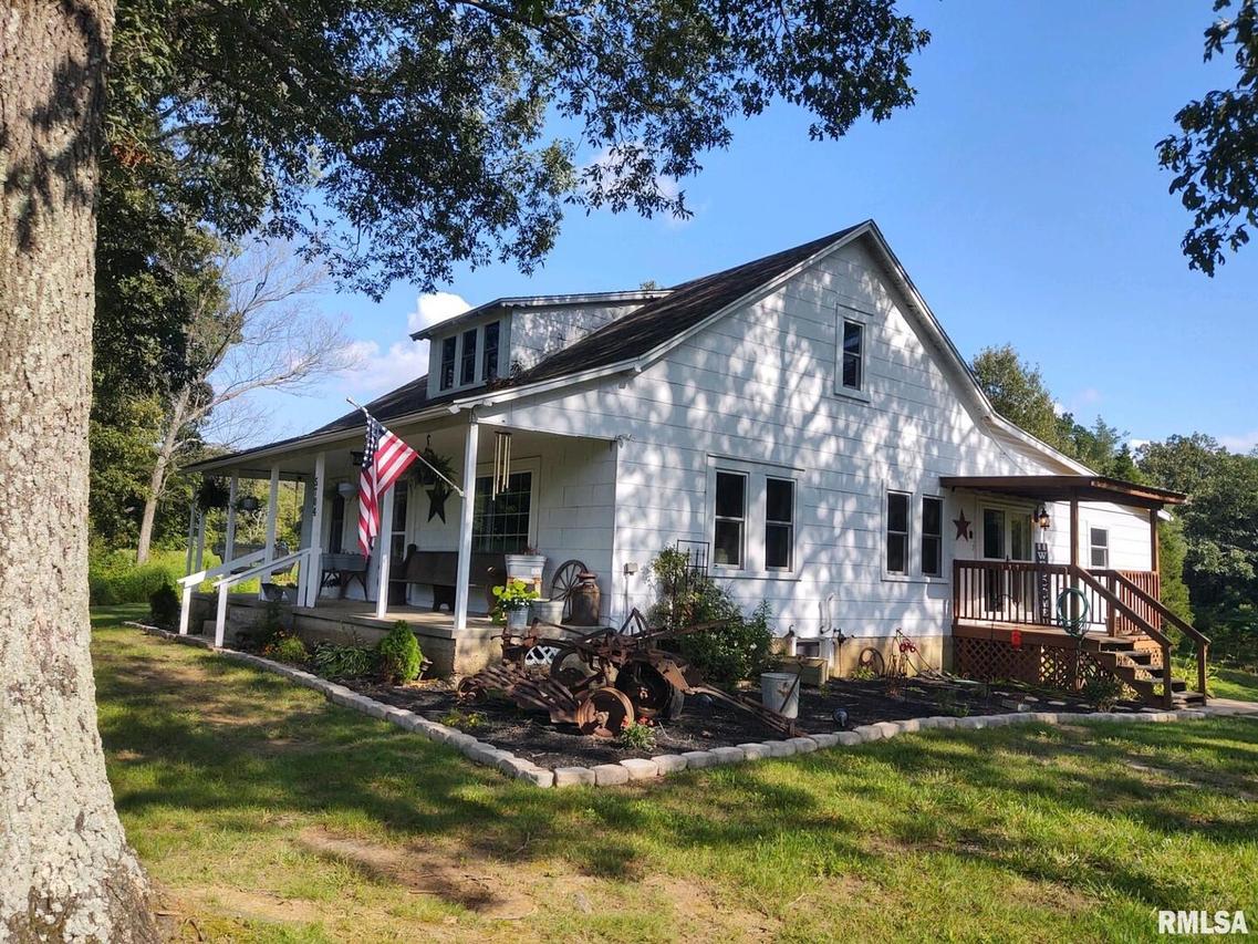 5704 Marion Rd., Metropolis, IL 62960