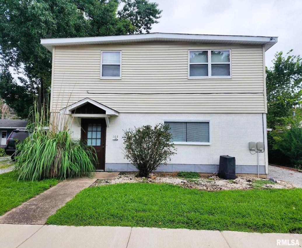 103 W Reed St., Benton, IL 62812