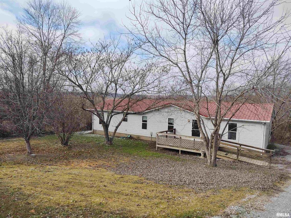 4865 State Route 147 Hwy., Vienna, IL 62995