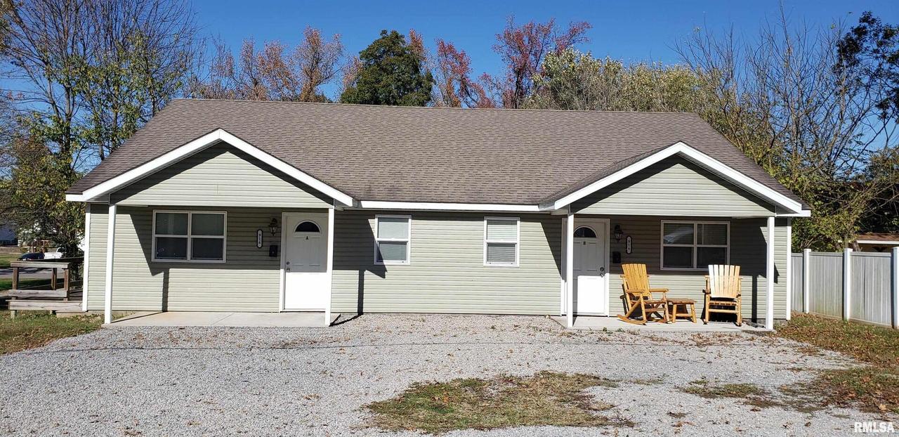 916 E College St., Marion, IL 62959