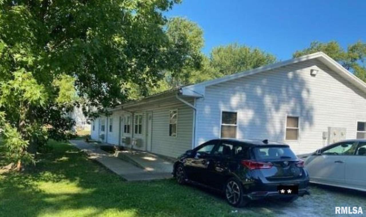 800 Dorris Heights Rd., Harrisburg, IL 62946