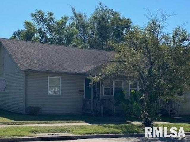 300 S Main St. #AKA 3 Lincoln St, Harrisburg, IL 62946