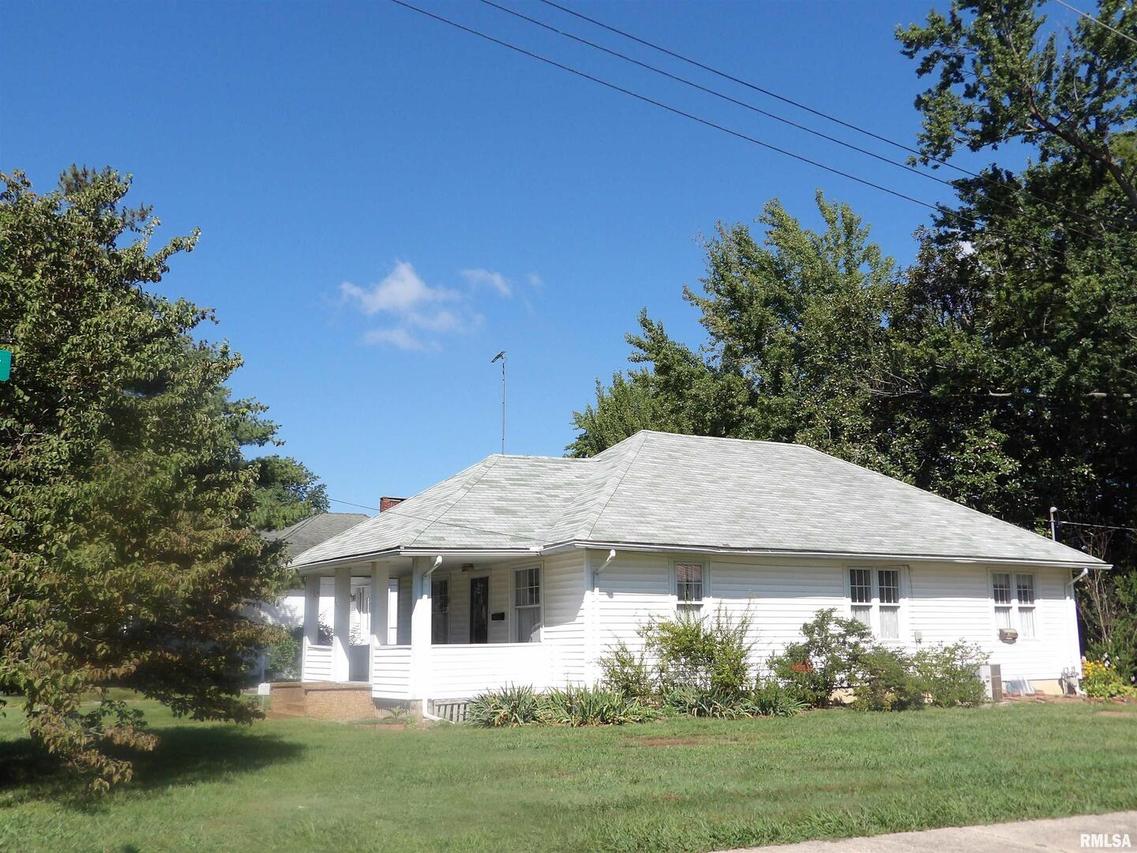 201 W Reed St., Benton, IL 62812