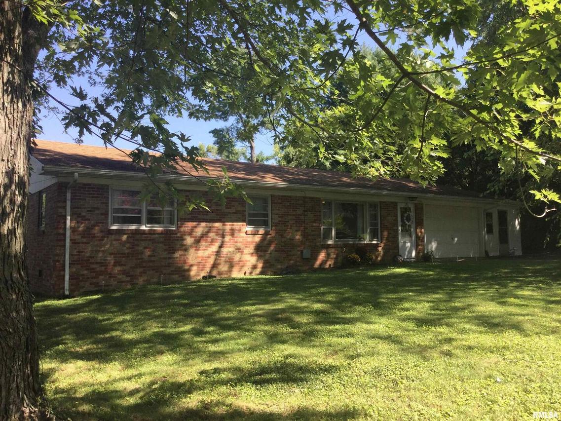 804 Hilldale Ave., Herrin, IL 62948