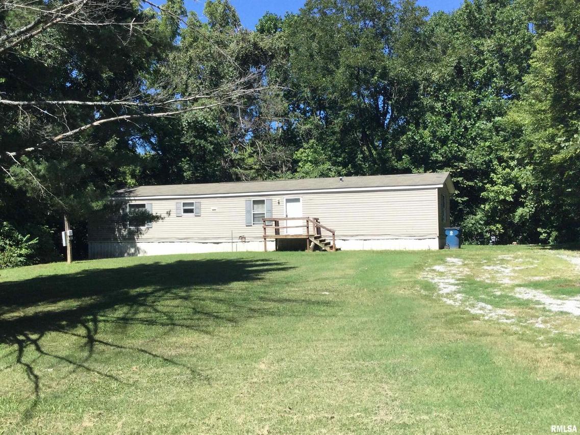 207 E Heacock St., Jonesboro, IL 62952