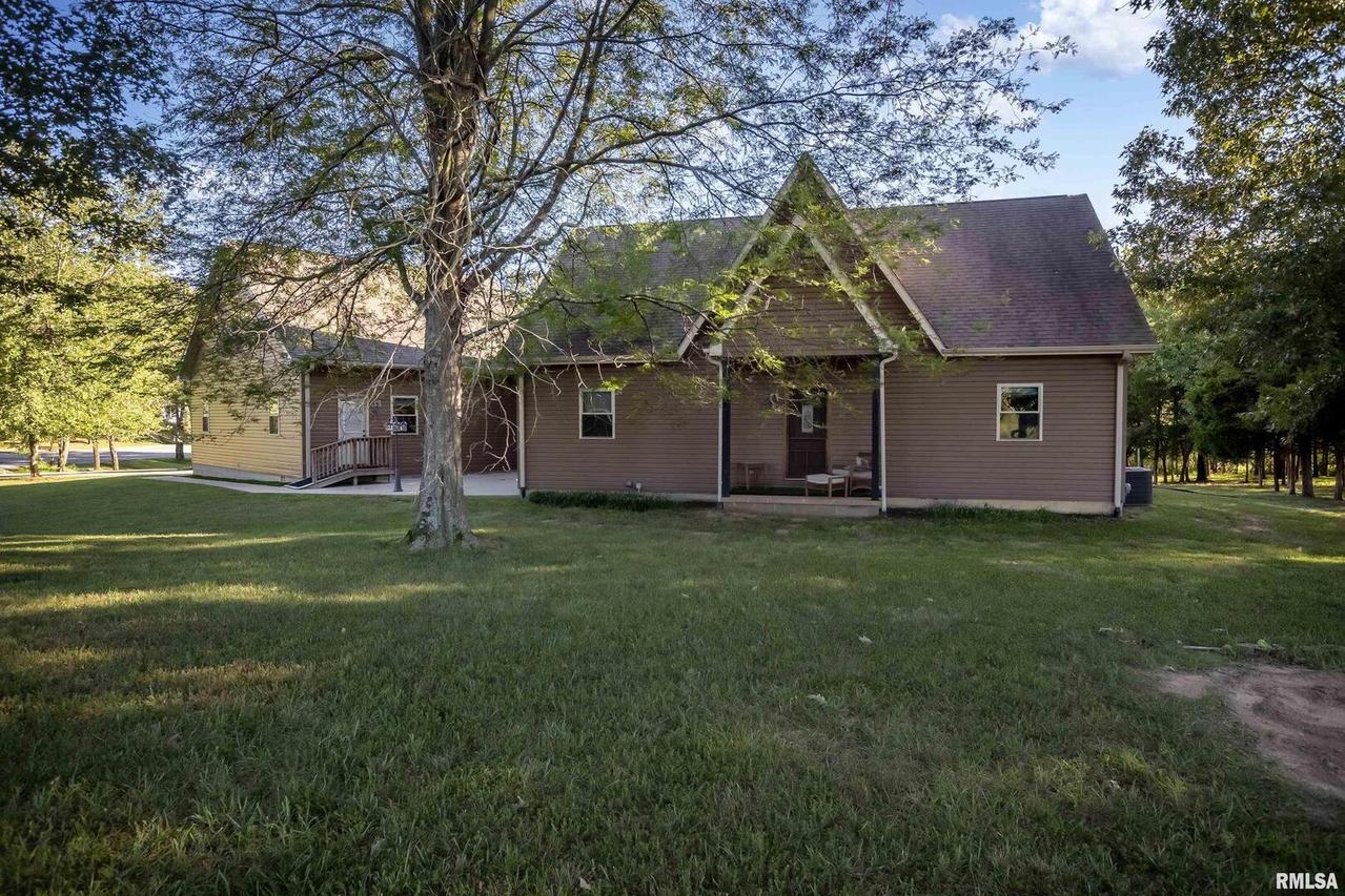 30 Teal Rd., Harrisburg, IL 62946