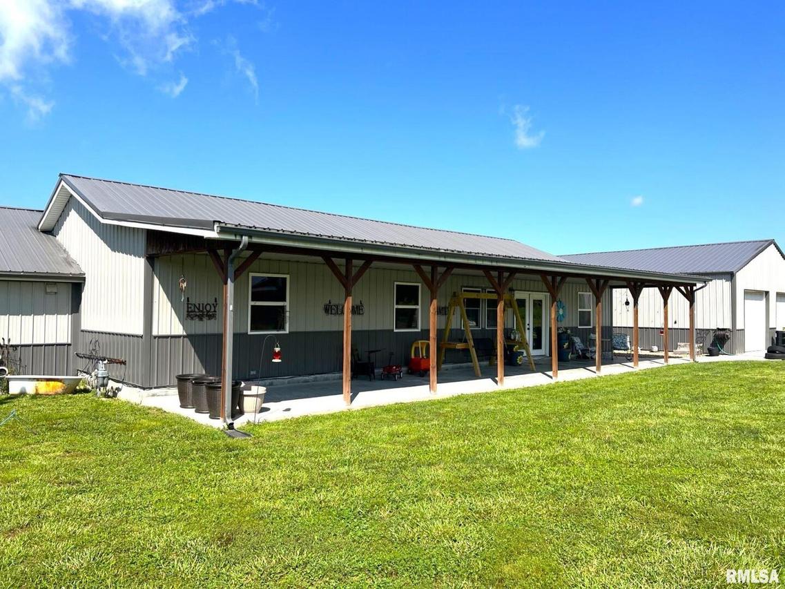 109 Christian Ln., Metropolis, IL 62960