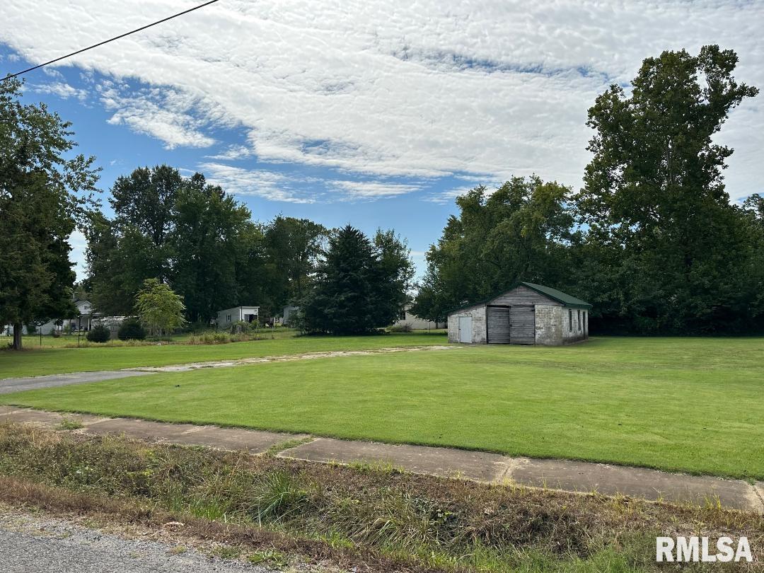 806 Mckinley St., Benton, IL 62812