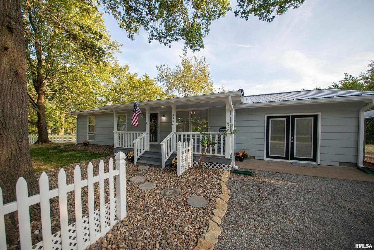 13954 Cutler St., Benton, IL 62812