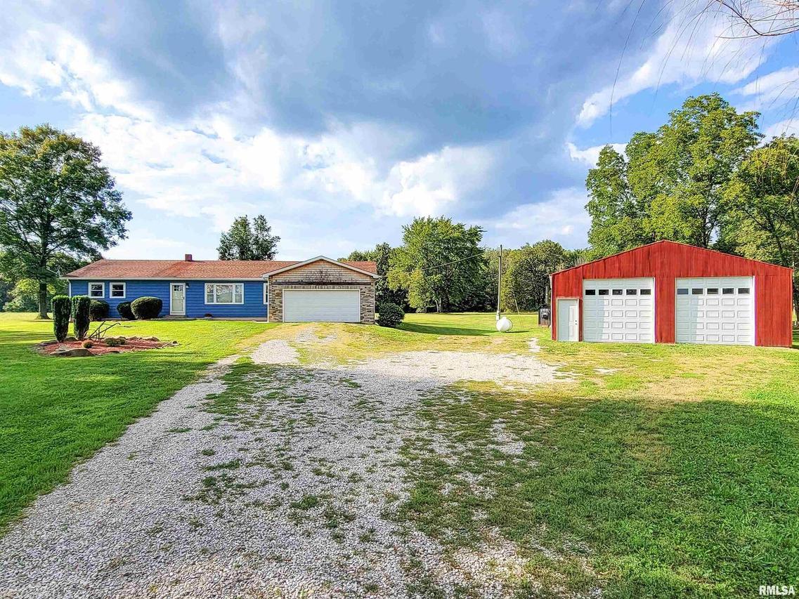 2325 County Road 975 E, Rinard, IL 62878