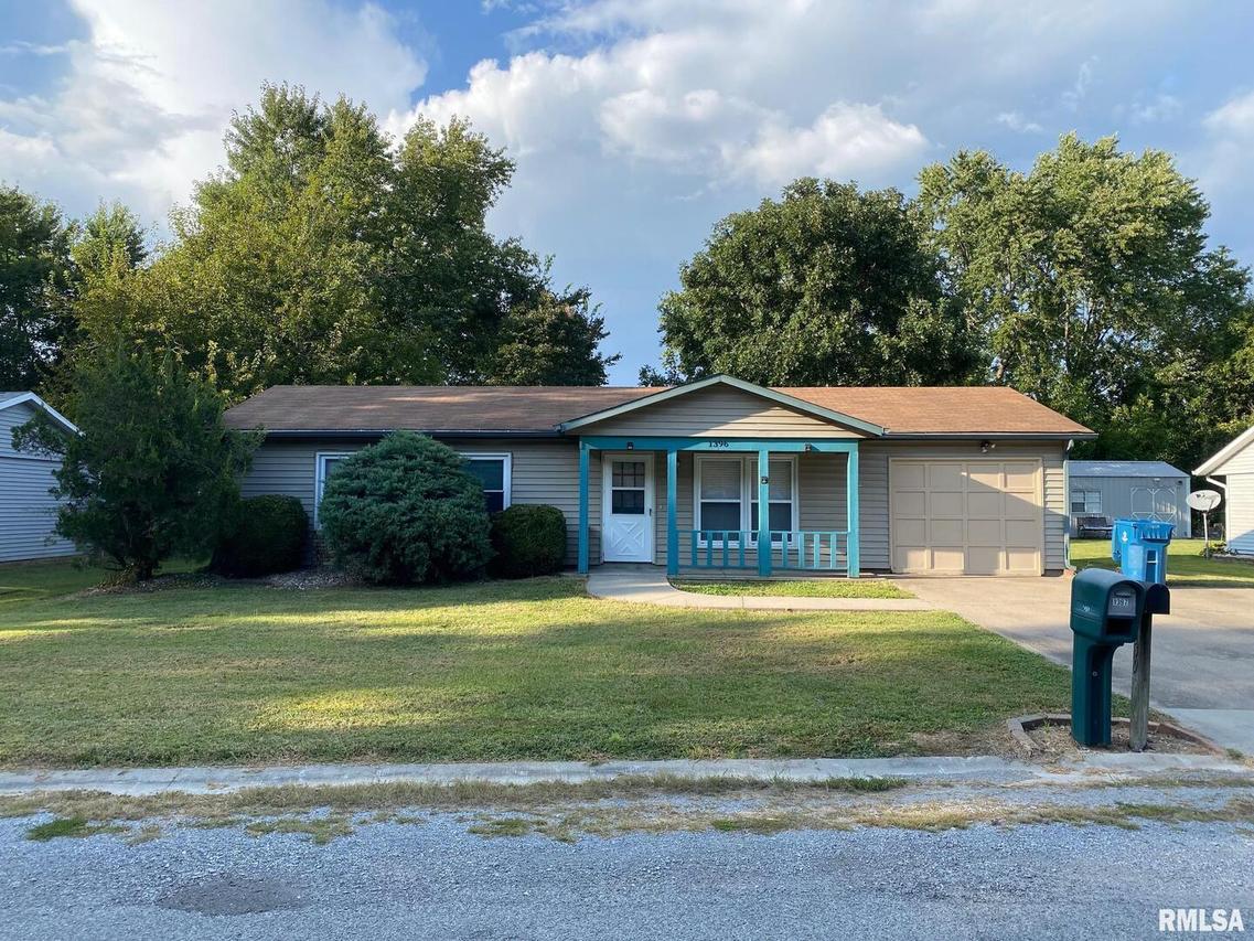 1396 Madira Way, Carbondale, IL 62901