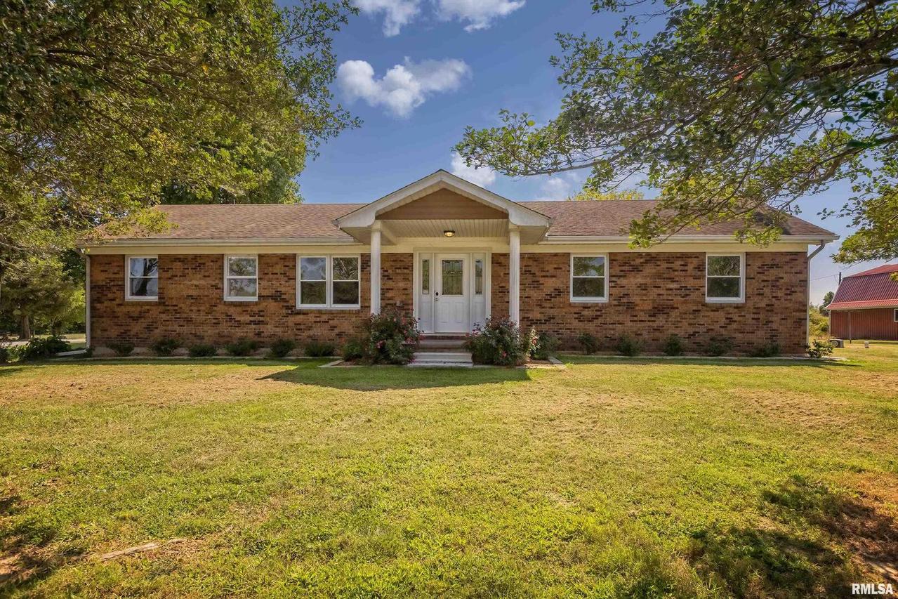 3811 Grange Hall Rd., Marion, IL 62959