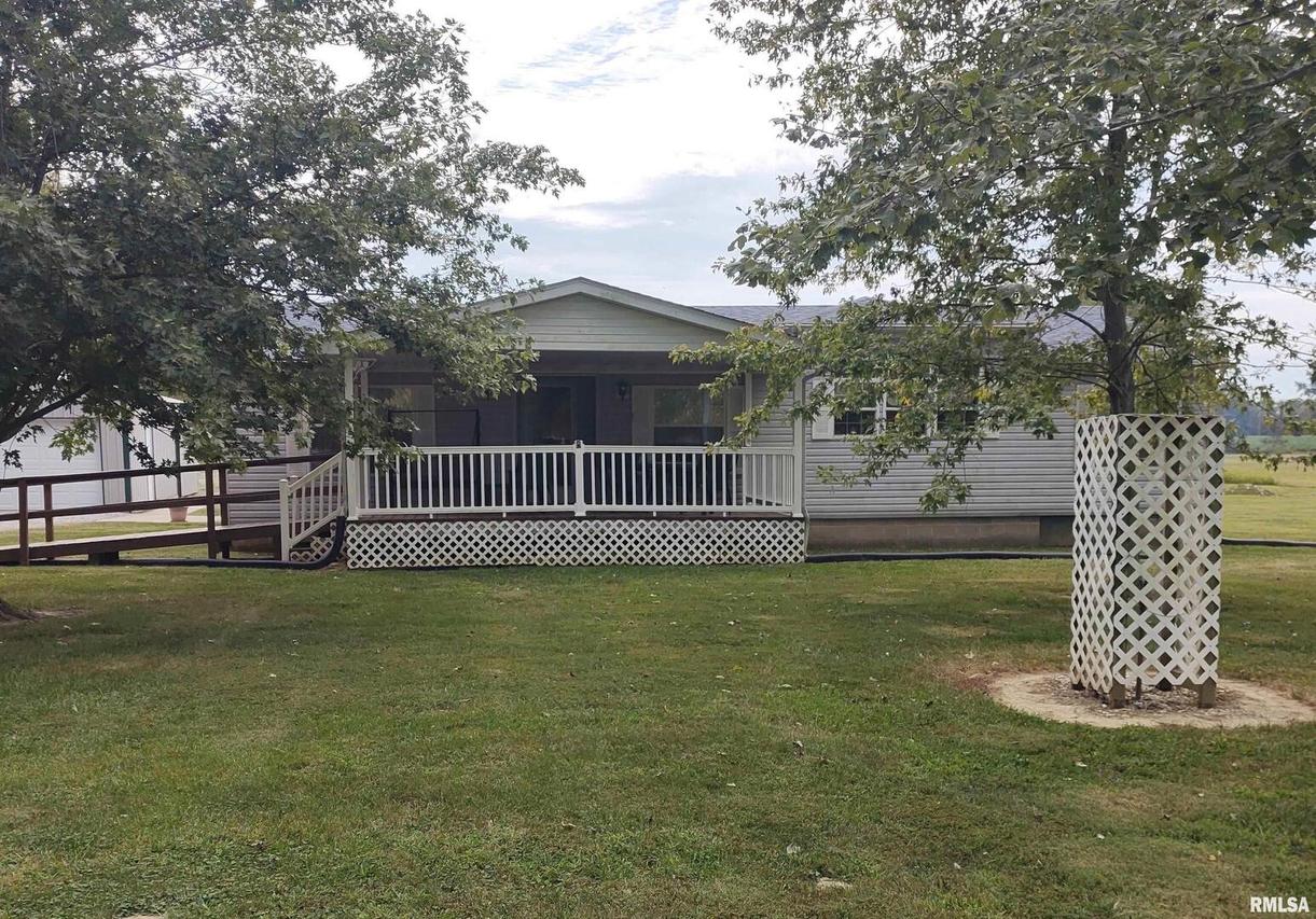 23742 Fitch Rd., Thompsonville, IL 62890