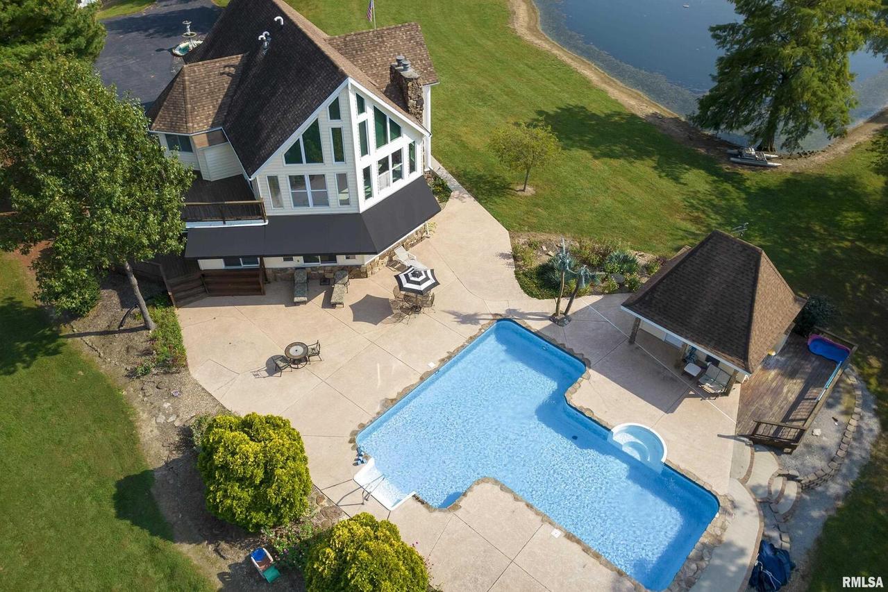 133 Scenic View Ln., Murphysboro, IL 62966