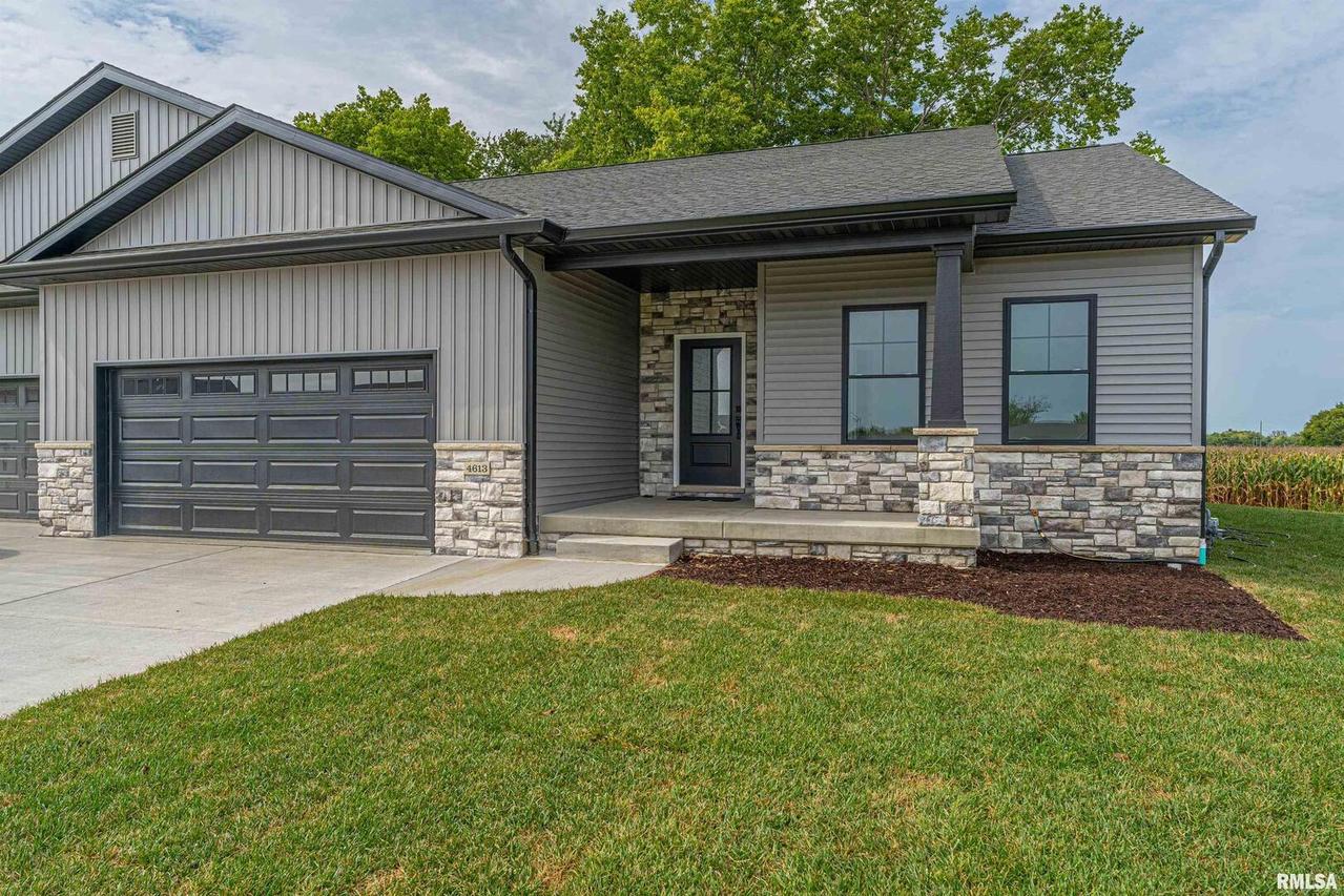 4613 Lasalle Ct., Springfield, IL 62711