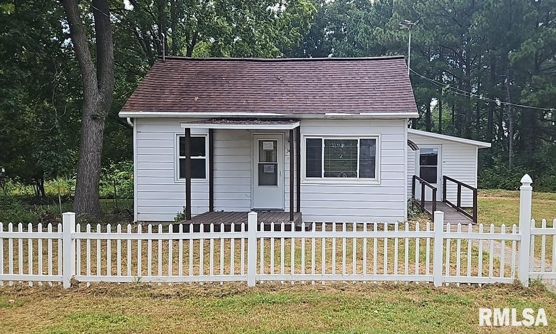 306 E Gossett St., Norris City, IL 62869