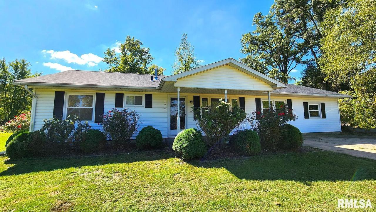 1619 W Mccord St., Centralia, IL 62801