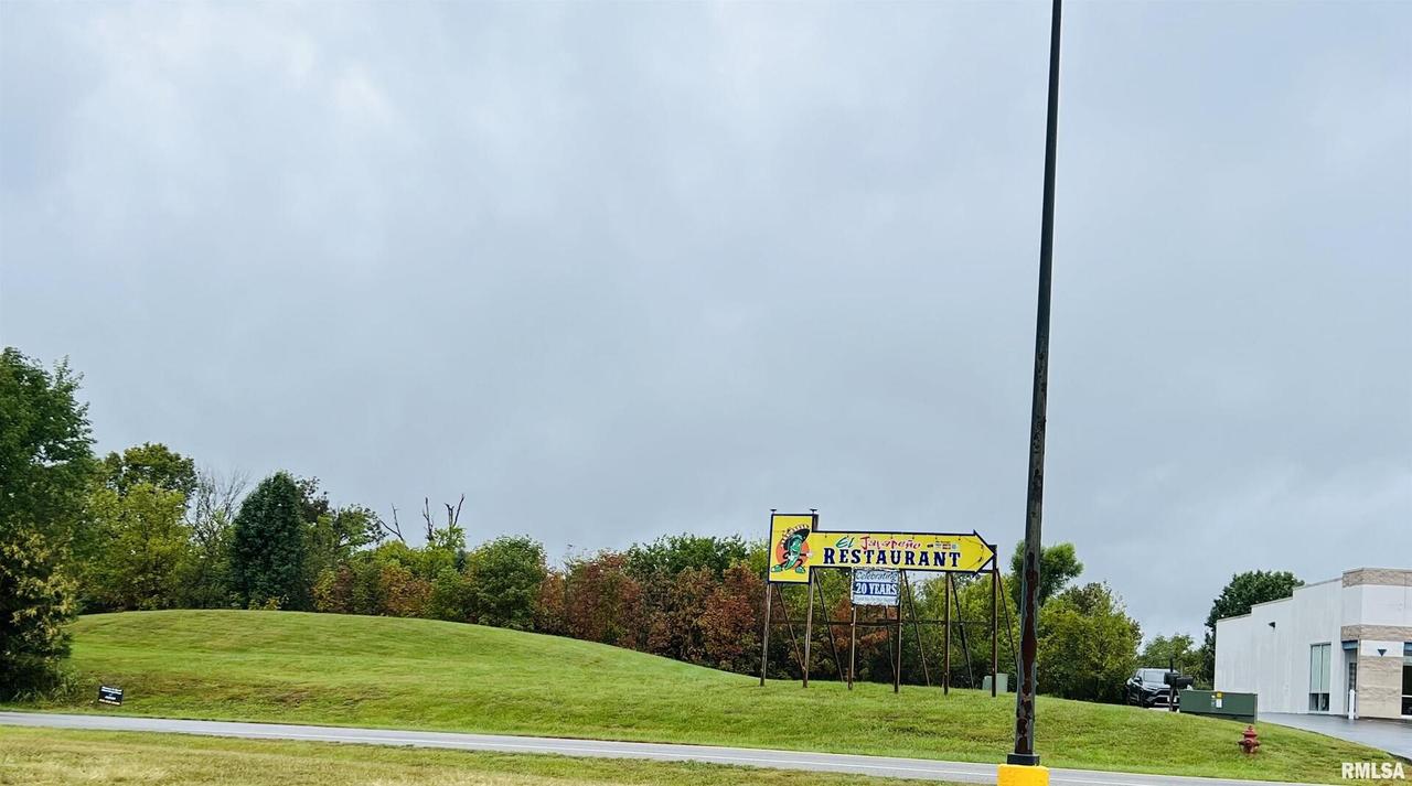 000 Leigh Ave., Anna, IL