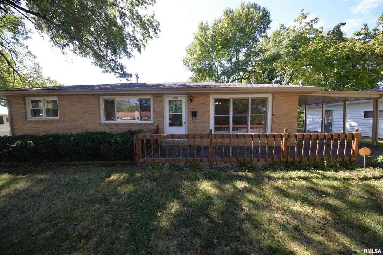 3205 Apple St., Mt Vernon, IL 62864