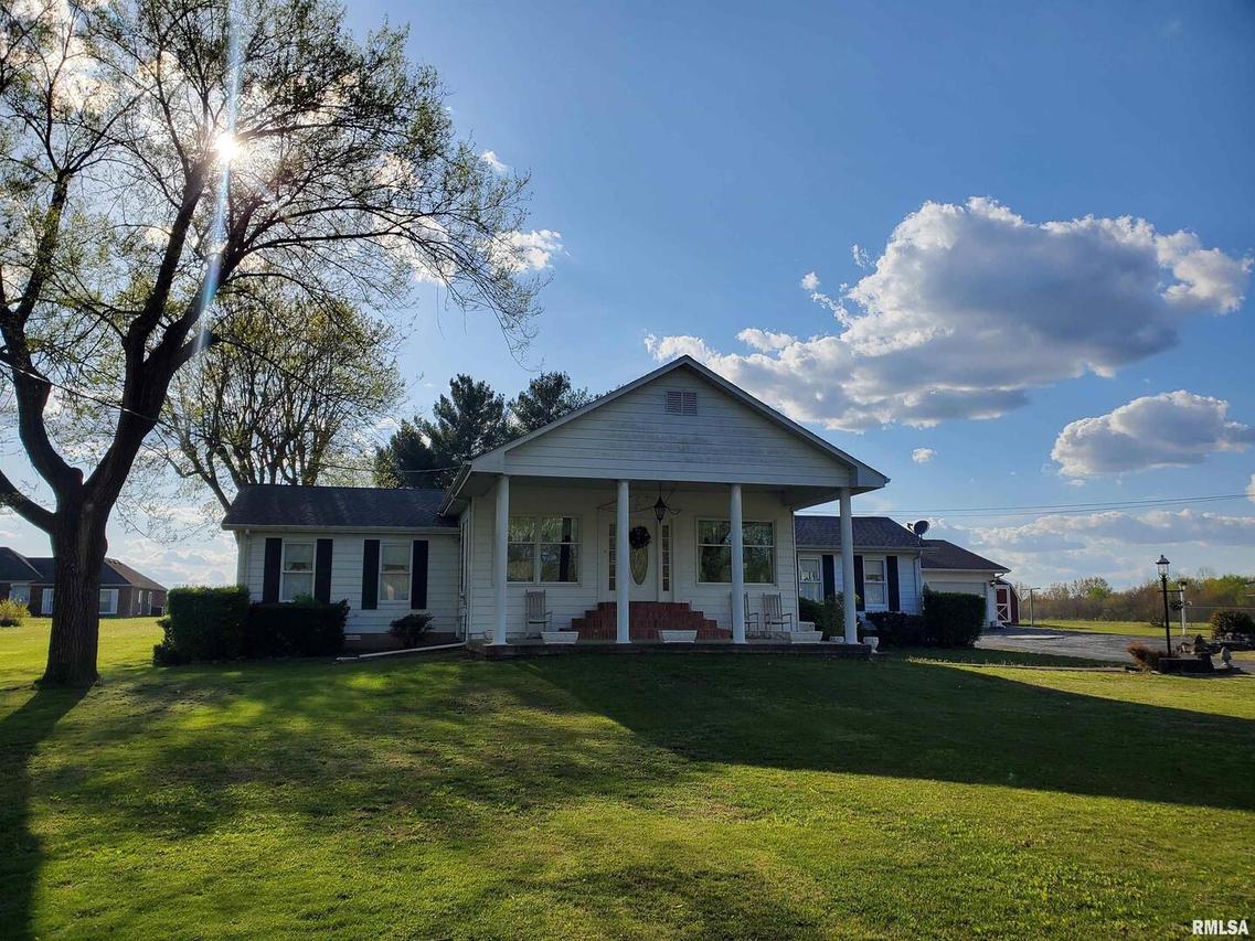 745 Mill St., Carrier Mills, IL 62917