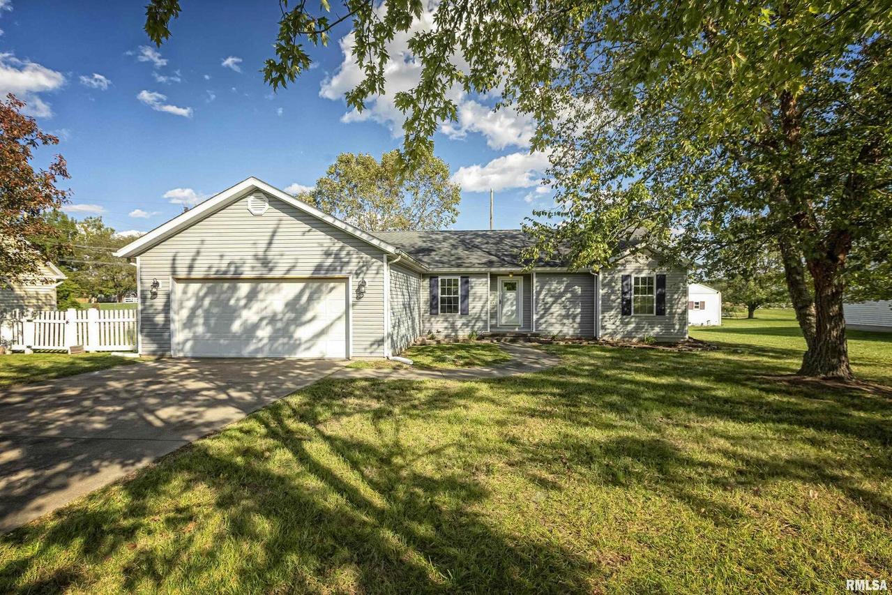 5875 Winterset Dr., Carterville, IL 62918