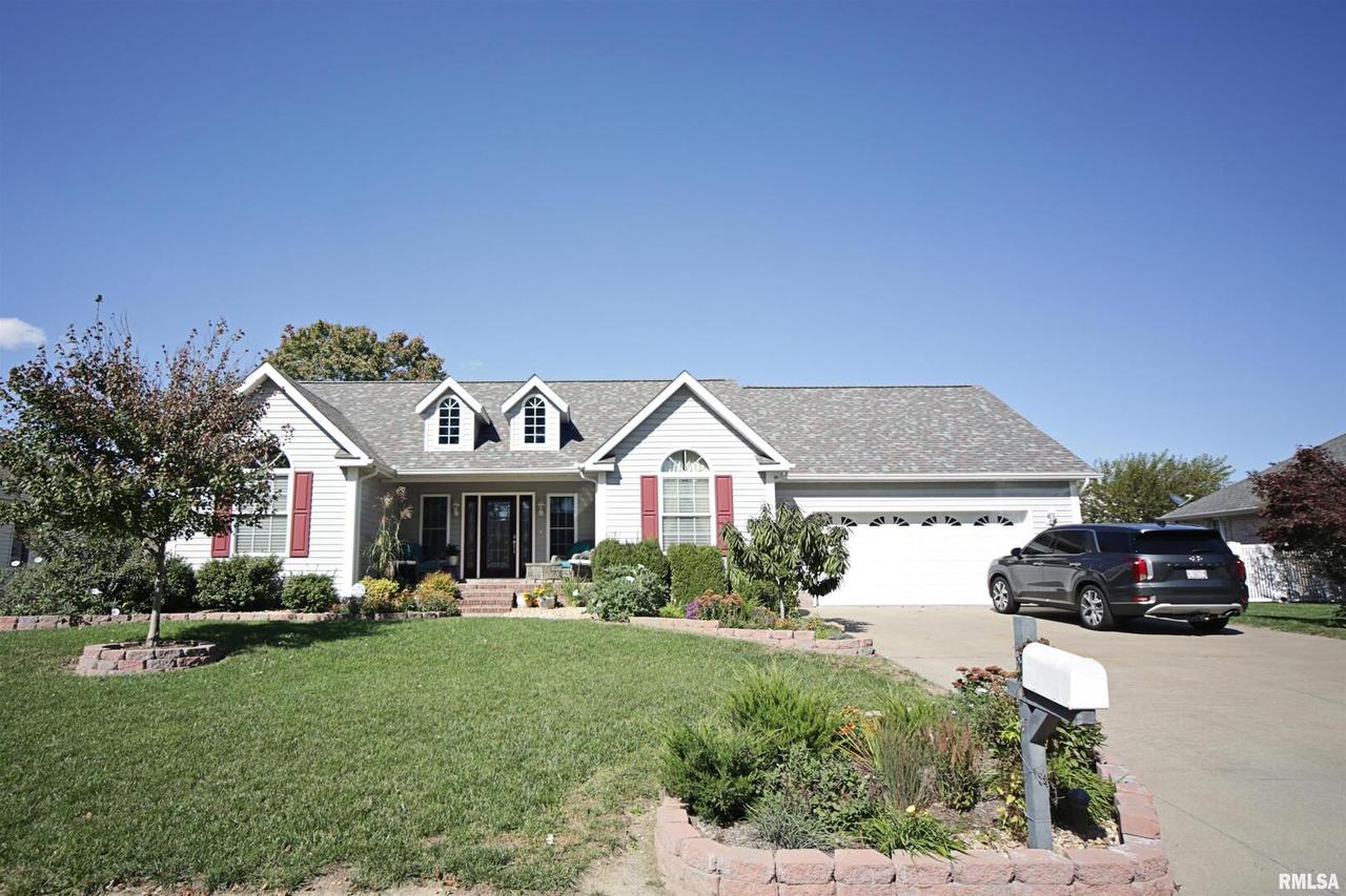 808 New Day Way, Marion, IL 62959