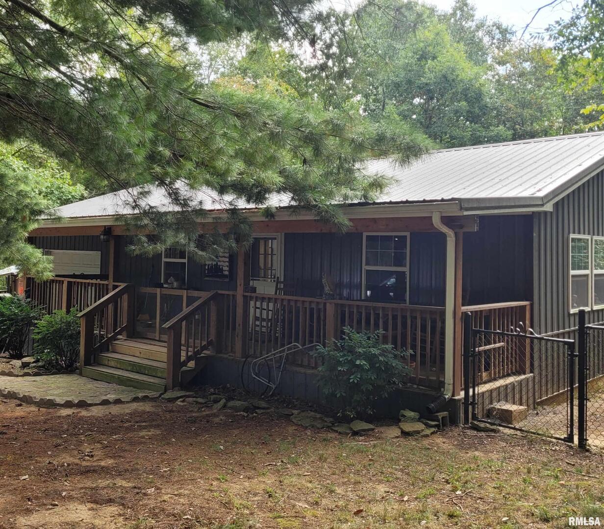 1060 Mccuan Ln., Tunnel Hill, IL 62972